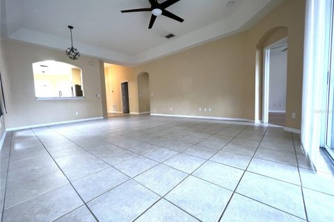 Villa ou maison à louer à Tampa, Floride: 3 chambres, 145.48 m2 № 2376718 - photo 10