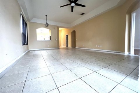 Villa ou maison à louer à Tampa, Floride: 3 chambres, 145.48 m2 № 2376718 - photo 7
