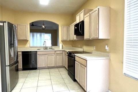 Villa ou maison à louer à Tampa, Floride: 3 chambres, 145.48 m2 № 2376718 - photo 18