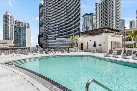 Copropriété à louer à Miami, Floride: 3 chambres, 133.59 m2 № 2402181 - photo 10