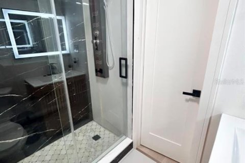 Villa ou maison à vendre à Tampa, Floride: 2 chambres, 78.04 m2 № 2231878 - photo 27