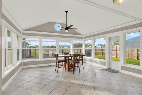 House in Lake Mary, Florida 3 bedrooms, 191.29 sq.m. № 1534607 - photo 20