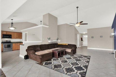 House in Lake Mary, Florida 3 bedrooms, 191.29 sq.m. № 1534607 - photo 9