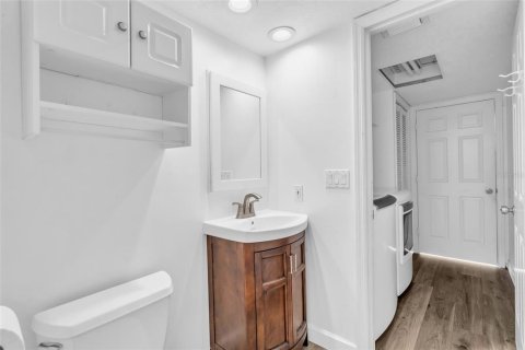 Casa en venta en Port Charlotte, Florida, 3 dormitorios, 204.01 m2 № 1529910 - foto 29
