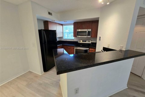 Condominio en venta en Sunrise, Florida, 2 dormitorios, 89.65 m2 № 1986588 - foto 5