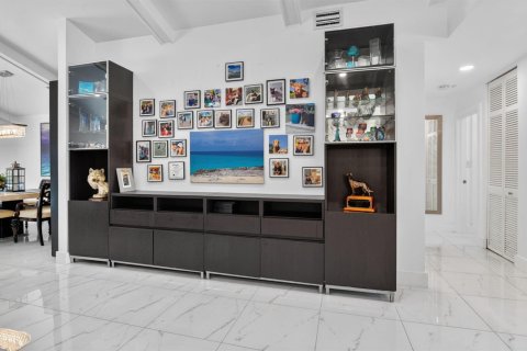 Villa ou maison à vendre à Boca Raton, Floride: 3 chambres, 219.53 m2 № 2425114 - photo 17