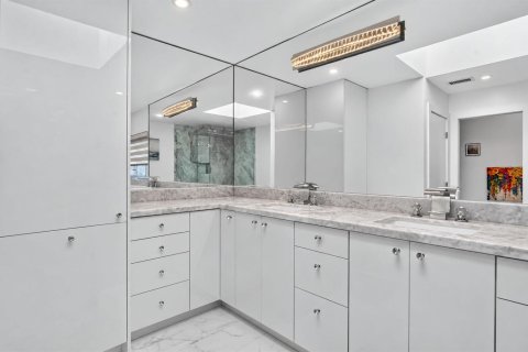 Villa ou maison à vendre à Boca Raton, Floride: 3 chambres, 219.53 m2 № 2425114 - photo 28