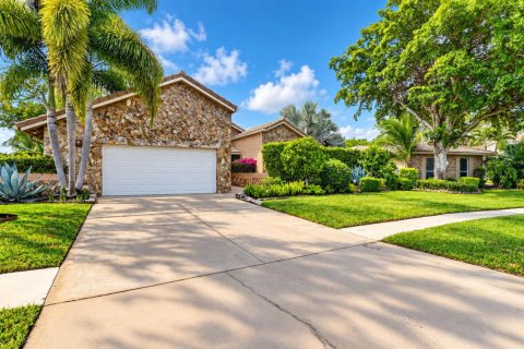 Villa ou maison à vendre à Boca Raton, Floride: 3 chambres, 219.53 m2 № 2425114 - photo 3