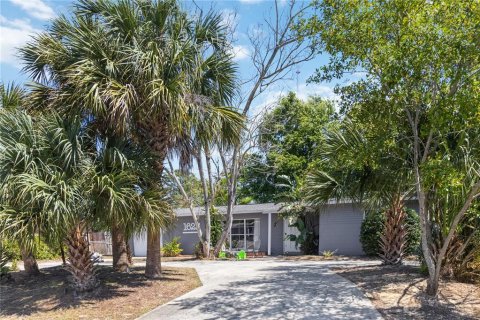 Casa en venta en Titusville, Florida, 3 dormitorios, 116.13 m2 № 1615510 - foto 2