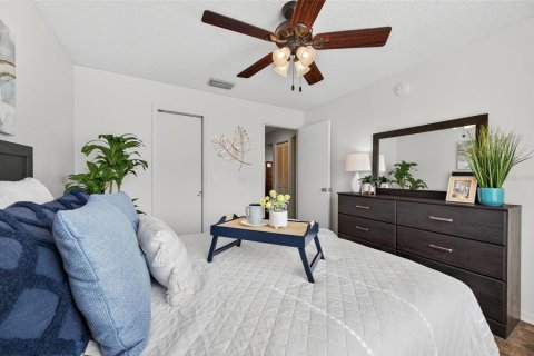Casa en venta en Tampa, Florida, 3 dormitorios, 96.06 m2 № 1917874 - foto 11