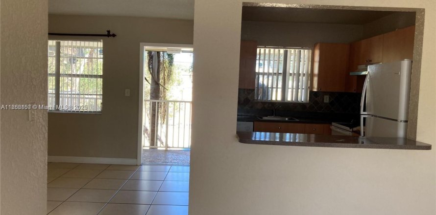 Condominio en Plantation, Florida, 1 dormitorio № 1896642