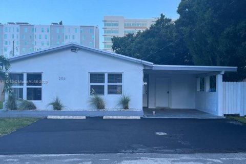 Снять в аренду виллу или дом в Халландейл-Бич, Флорида 1 спальня, № 1970820 - фото 16