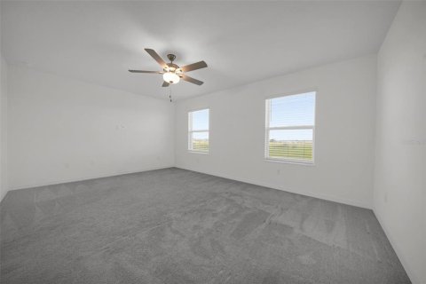 Townhouse in San Antonio, Florida 3 bedrooms, 151.8 sq.m. № 2352358 - photo 28