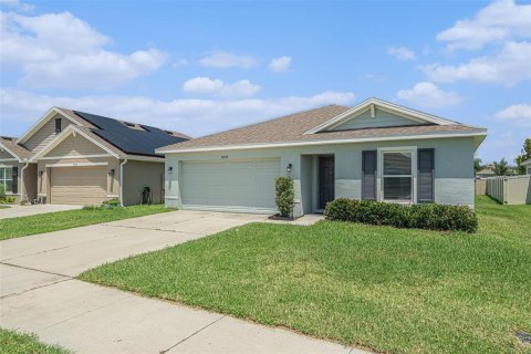 House in Zephyrhills, Florida 3 bedrooms, 130.53 sq.m. № 1893943 - photo 3