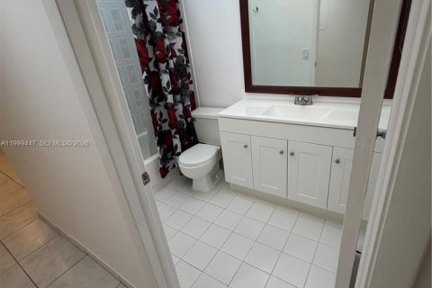 Снять в аренду кондоминиум в Майами, Флорида 2 спальни, 80.82м2, № 2064202 - фото 13