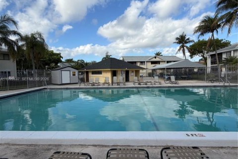 Снять в аренду кондоминиум в Майами, Флорида 2 спальни, 80.82м2, № 2064202 - фото 27