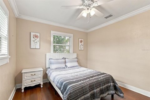 House in Seminole, Florida 3 bedrooms, 106.28 sq.m. № 2408697 - photo 30