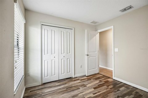 Villa ou maison à vendre à Tampa, Floride: 4 chambres, 179.86 m2 № 2427348 - photo 21