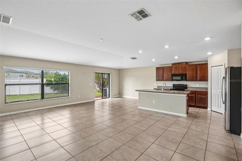 Villa ou maison à vendre à Tampa, Floride: 4 chambres, 179.86 m2 № 2427348 - photo 6