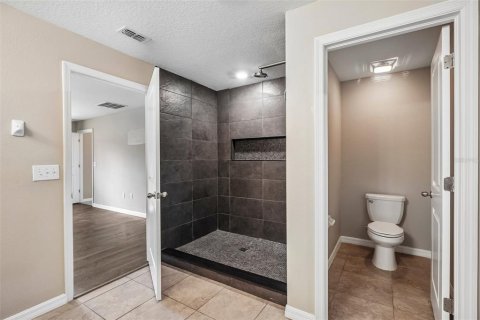 Villa ou maison à vendre à Tampa, Floride: 4 chambres, 179.86 m2 № 2427348 - photo 14