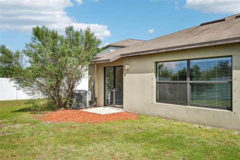 Villa ou maison à vendre à Tampa, Floride: 4 chambres, 179.86 m2 № 2427348 - photo 28