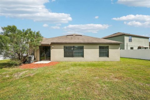 Villa ou maison à vendre à Tampa, Floride: 4 chambres, 179.86 m2 № 2427348 - photo 29