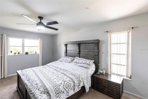 House in Punta Gorda, Florida 2 bedrooms, 122.17 sq.m. № 1907895 - photo 13