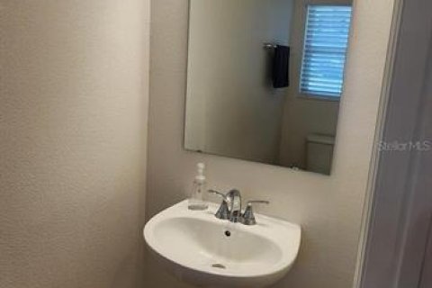 Adosado en alquiler en Davenport, Florida, 3 dormitorios, 156.73 m2 № 1841788 - foto 4