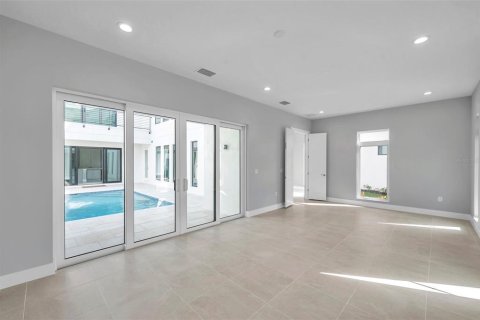 Casa en alquiler en Bradenton, Florida, 4 dormitorios, 375.42 m2 № 1733060 - foto 12
