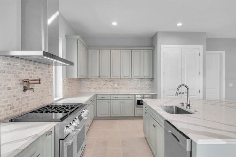Casa en alquiler en Bradenton, Florida, 4 dormitorios, 375.42 m2 № 1733060 - foto 3