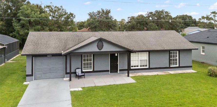 Casa en Kissimmee, Florida 3 dormitorios, 99.87 m2 № 2345405