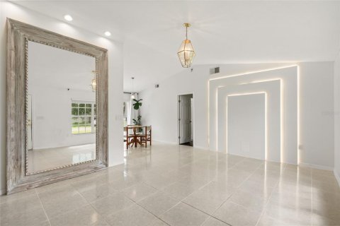 Casa en venta en Kissimmee, Florida, 3 dormitorios, 99.87 m2 № 2345405 - foto 2