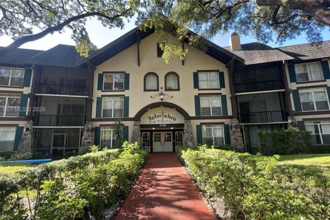 Condominio en Lauderhill, Florida, 1 dormitorio  № 2020706