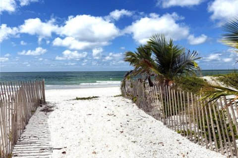 Appartement à louer à Treasure Island, Floride: 1 chambre, 66.89 m2 № 2424352 - photo 2
