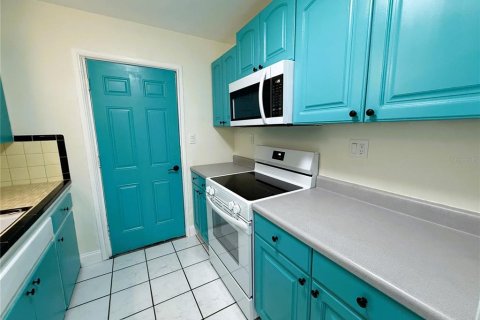 Appartement à louer à Treasure Island, Floride: 1 chambre, 66.89 m2 № 2424352 - photo 9