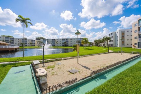 Copropriété à vendre à Dania Beach, Floride: 2 chambres, 106.28 m2 № 2254362 - photo 21