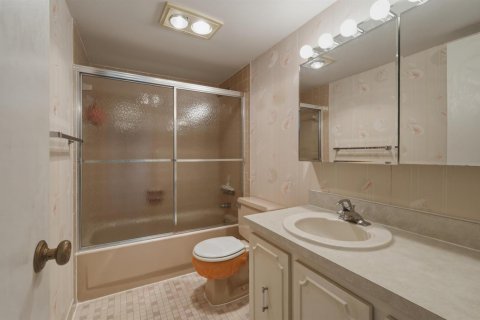 Copropriété à vendre à Dania Beach, Floride: 2 chambres, 106.28 m2 № 2254362 - photo 17