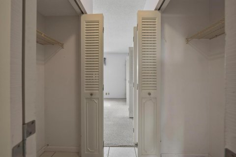 Copropriété à vendre à Dania Beach, Floride: 2 chambres, 106.28 m2 № 2254362 - photo 13