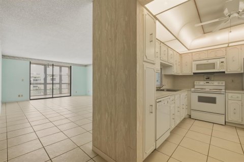Copropriété à vendre à Dania Beach, Floride: 2 chambres, 106.28 m2 № 2254362 - photo 9