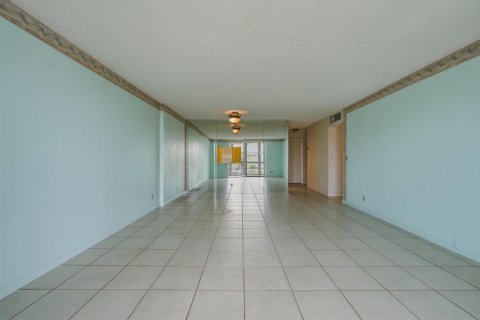 Copropriété à vendre à Dania Beach, Floride: 2 chambres, 106.28 m2 № 2254362 - photo 5