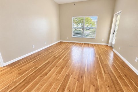 Villa ou maison à louer à Sarasota, Floride: 2 chambres, 162.02 m2 № 2356002 - photo 11