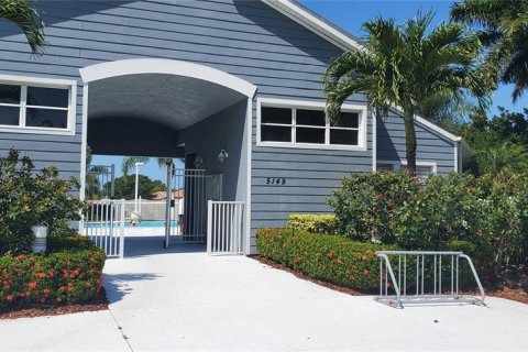 Villa ou maison à louer à Sarasota, Floride: 2 chambres, 162.02 m2 № 2356002 - photo 21