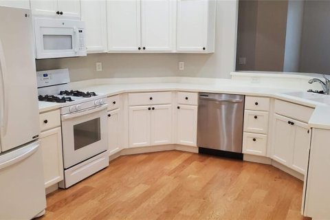Villa ou maison à louer à Sarasota, Floride: 2 chambres, 162.02 m2 № 2356002 - photo 6