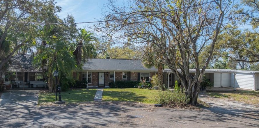Villa ou maison à Tampa, Floride 4 chambres, 250.56 m2 № 1789071