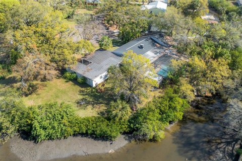 Villa ou maison à vendre à Tampa, Floride: 4 chambres, 250.56 m2 № 1789071 - photo 11