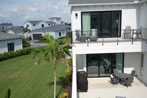 Casa en venta en Bradenton, Florida, 4 dormitorios, 378.02 m2 № 2156429 - foto 22