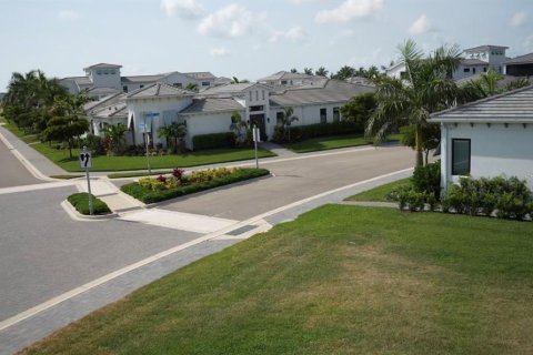 Casa en venta en Bradenton, Florida, 4 dormitorios, 378.02 m2 № 2156429 - foto 25