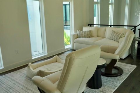Casa en venta en Bradenton, Florida, 4 dormitorios, 378.02 m2 № 2156429 - foto 19