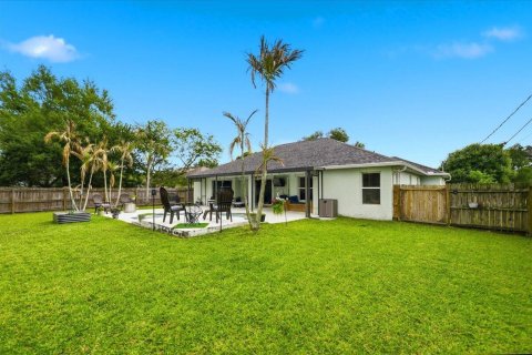 Casa en venta en Port St. Lucie, Florida, 3 dormitorios, 155.98 m2 № 2078277 - foto 6