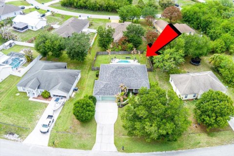 Casa en venta en Port St. Lucie, Florida, 3 dormitorios, 155.98 m2 № 2078277 - foto 2